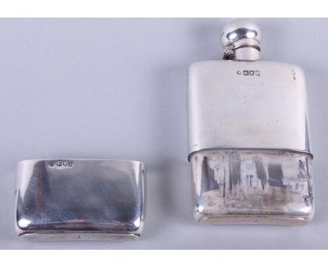 A silver hip flask with removable cup, 9.2oz troy approx 