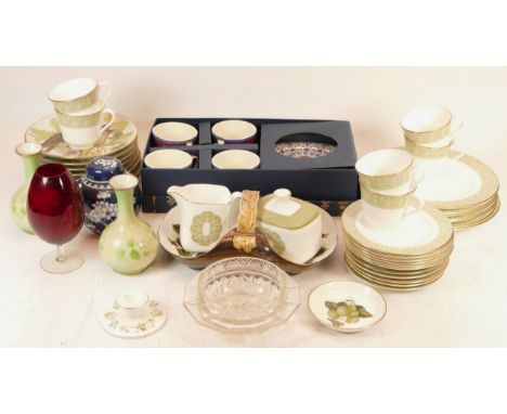 A large collection of homewares, to include animal models, ceramic and glass ornaments, part tea/dinnerware by Royal Doulton,