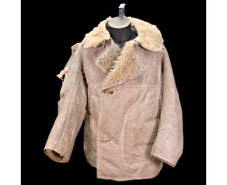 WWII Nazi German Luftwaffe sheepskin winter coat. Very nice Luftwaffe ÒSheepskinÓ winter coat. The sheep skin overcoat was de