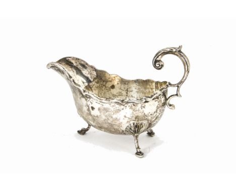An Edward VII silver sauce boat by William Hutton &amp; Sons, 10.6ozt, London 1907 
