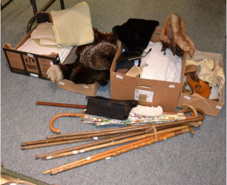 Assorted white table linen, napkins, blue embroidered cloths; various 1940s handbags, compact, fox fur stole, mink stole, erm