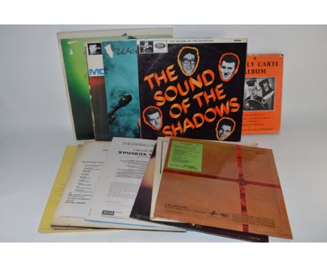 BAG CONTAINING VINTAGE RECORDS, CLIFF RICHARD ETC