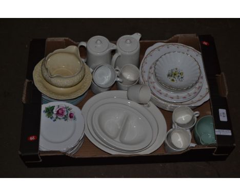 TRAY CONTAINING MIXED CERAMICS TO INCLUDE J &amp; G MEAKIN WHITE CHINA ETC
