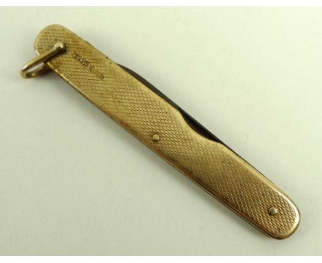 A 9ct gold penknife, twin blade with ring suspension, engine turned engraving, Sampson Morden & Co, 8cm, 20.5g, complete with