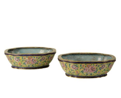 PAIR OF CANTON ENAMEL YELLOW-GROUND JARDINIERES, QING DYNASTY, 18TH / 19TH CENTURY, of shaped oval form, the sides decorated 