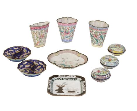 THREE CANTON ENAMEL SEAL PASTE BOXES, LATE QING DYNASTY, the covers decorated with figures in landscape views, two with apocr