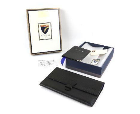 Edge of Tomorrow (2014) Aspinal Crew gift set with leather document and passport holder in original box, from the screenplay 