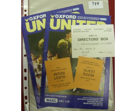 1986/87 Oxford Utd v Manchester Utd, Alex Ferguson's first game as manager of Manchester Utd, 2 programmes, 2 guest room tick