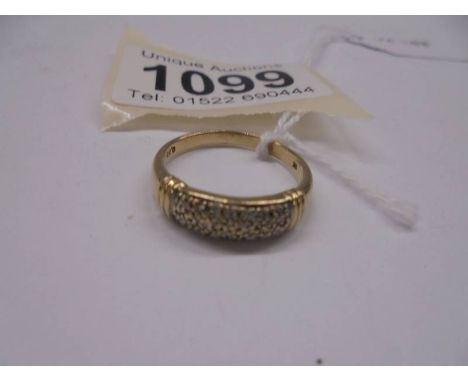 A gold ring size O half, 3 grams.