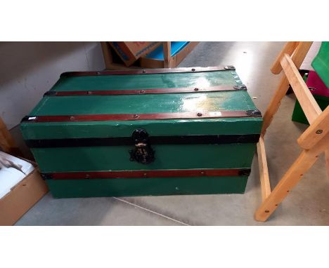 An old painted steamer trunk - 80cm x 47cm x 39cm high. COLLECT ONLY