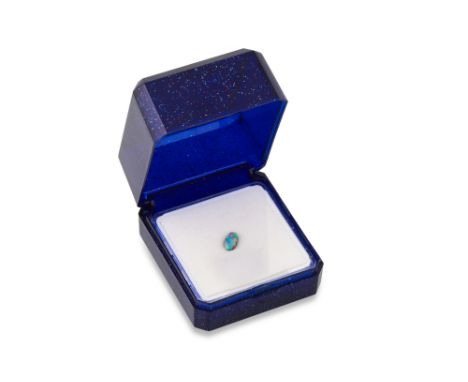 A LOOSE POLISHED OPAL STONE, with report/Cert. From Australia, 2005 stating the long oval, medium cabochon, origin N.S.W. 0.5