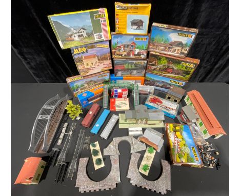 Toys &amp; Juvenalia, Trains - a collection of trackside accessories and rolling stock including Faller HO scale kits; Fleisc