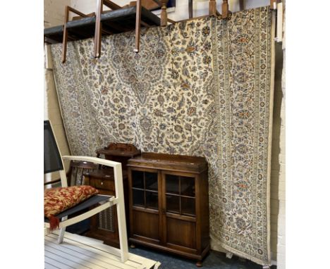 FINE CENTRAL PERSIAN KASHAN CARPET 385CMS X 292CMS