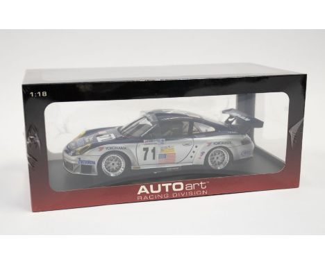 Autoart: A 1:18 Scale Model of a Porsche 911 (996) GT3 RSR 2005 Alex Job #71, Manufacturer Autoart. Boxed with mostly sealed 