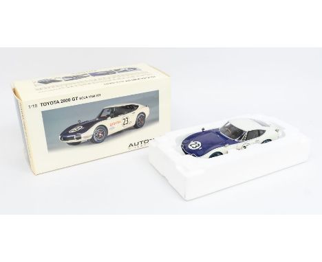 Autoart: A 1:18 Scale Model of a Toyota 2000 GT SCCA 1968 #23, Manufacturer Autoart. Boxed. Reference No. 86815. Contents app