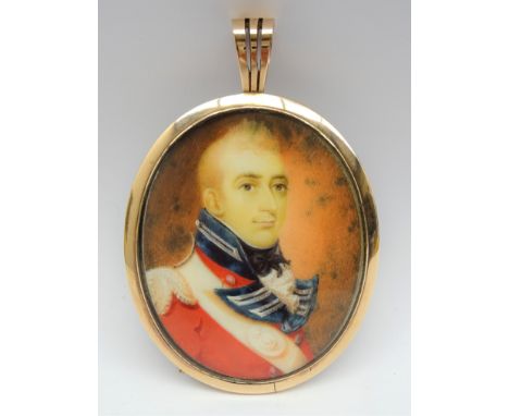 19th century miniature oval bust portrait of an officer wearing uniform, in 9ct rose gold (tested) frame with inset plaited l