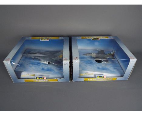 Revell - 2 x boxed 1:72 scale models, # 08205 F-14 D Tomcat, # 08207 F-16 Fighting Falcon MLU. Both models appear Mint in Goo