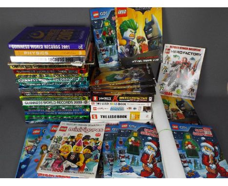 Lego - Guinness - A collection of 19 x Lego books, 14 x come with figures, 15 x Guinness Book Of Records, 7 x Lego shop displ