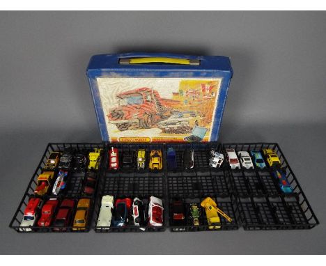 Matchbox, Corgi Juniors, Majorette, Hot Wheels, Other - A Matchbox Carry Case with 4 internal trays complete with 30 unboxed 
