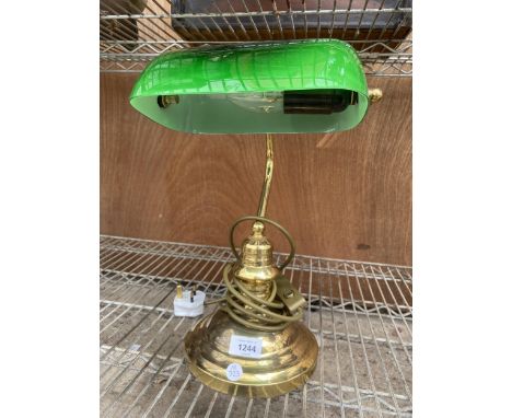 A VINTAGE BANKERS LAMP WITH GREEN SHADES 