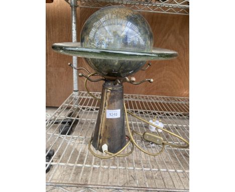 A VINTAGE RETRO GLASS DOMED TABLE LAMP 