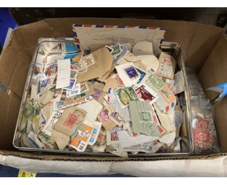 A BOX OF MIXED STAMPS TO INCLUDE VINTAGE BRITISH, FOREIGN AND FIRST DAY COVERS 