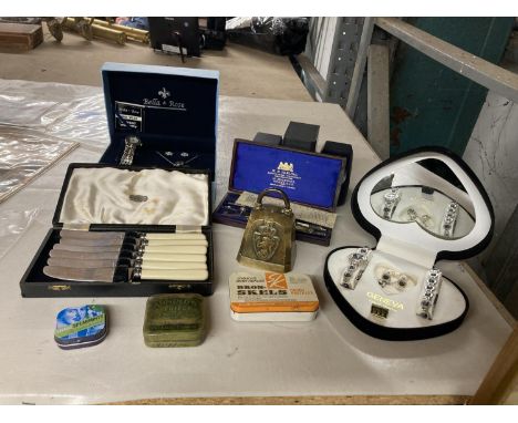 A BELLA AND ROSED BOXED WATCH, NECKLACE AND EARRINGS SET, A GENEVA, JAPAN, QUARTZ WATCH, BRACELET AND EARRINGS SET, BOXED FLA