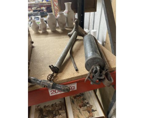 A VINTAGE FIRE EXTINGUISHER AND PUMP 