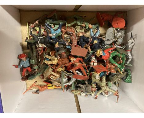 A QUANTITY OF VINTAGE CRESCENT TOY SOLDIERS, KNIGHTS, COWBOYS, ETC 