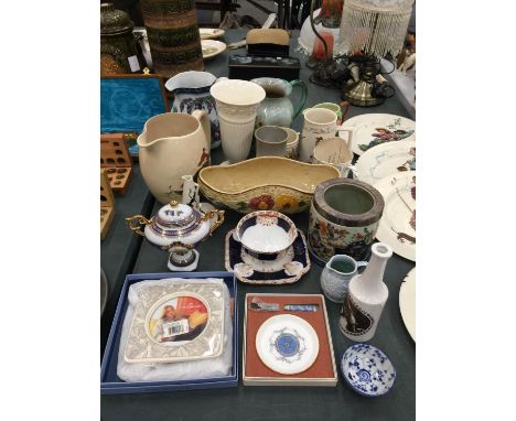A LARGE AMOUNT OF CERAMIC ITEMS TO INCLUDE VASES, JUGS, CUPS, MUGS, COALPORT ITEMS, ETC 