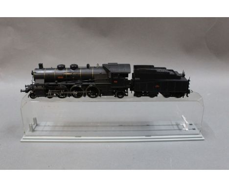 A Rivarossi HO scale 4-6-2 Etat tank locomotive and tender in a plastic Jouef display box