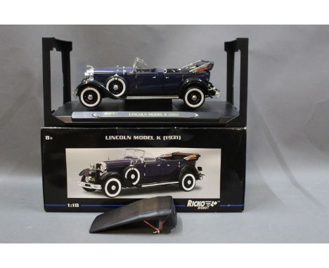 A Ricko 1:18 scale collectable model of a Lincoln model K 1931 classic car