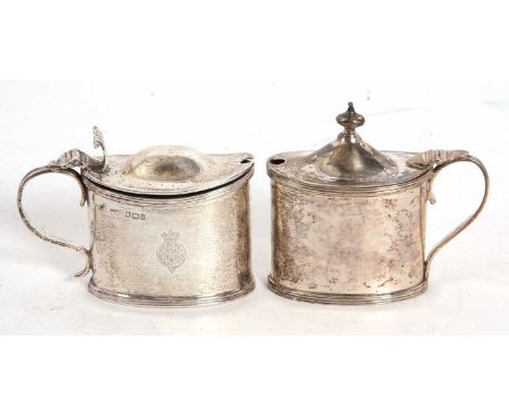 Mixed Lot: A late Victorian silver mustard of oval form with hinged domed cover, reeded rims and engraved one side with a Lat