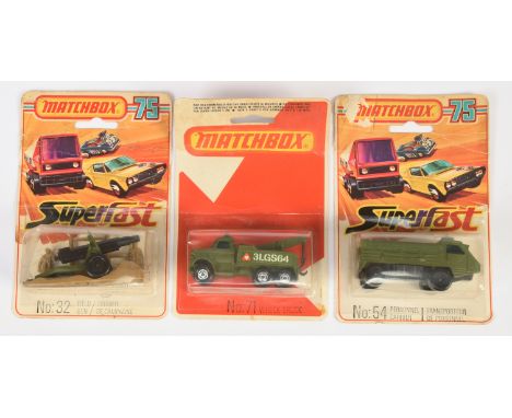 Matchbox Superfast Military group (1) 32 Field Gun (2) 54 Personnel Carrier(3) 71a Ford Heavy Wreck Truck twin-pack issue - m
