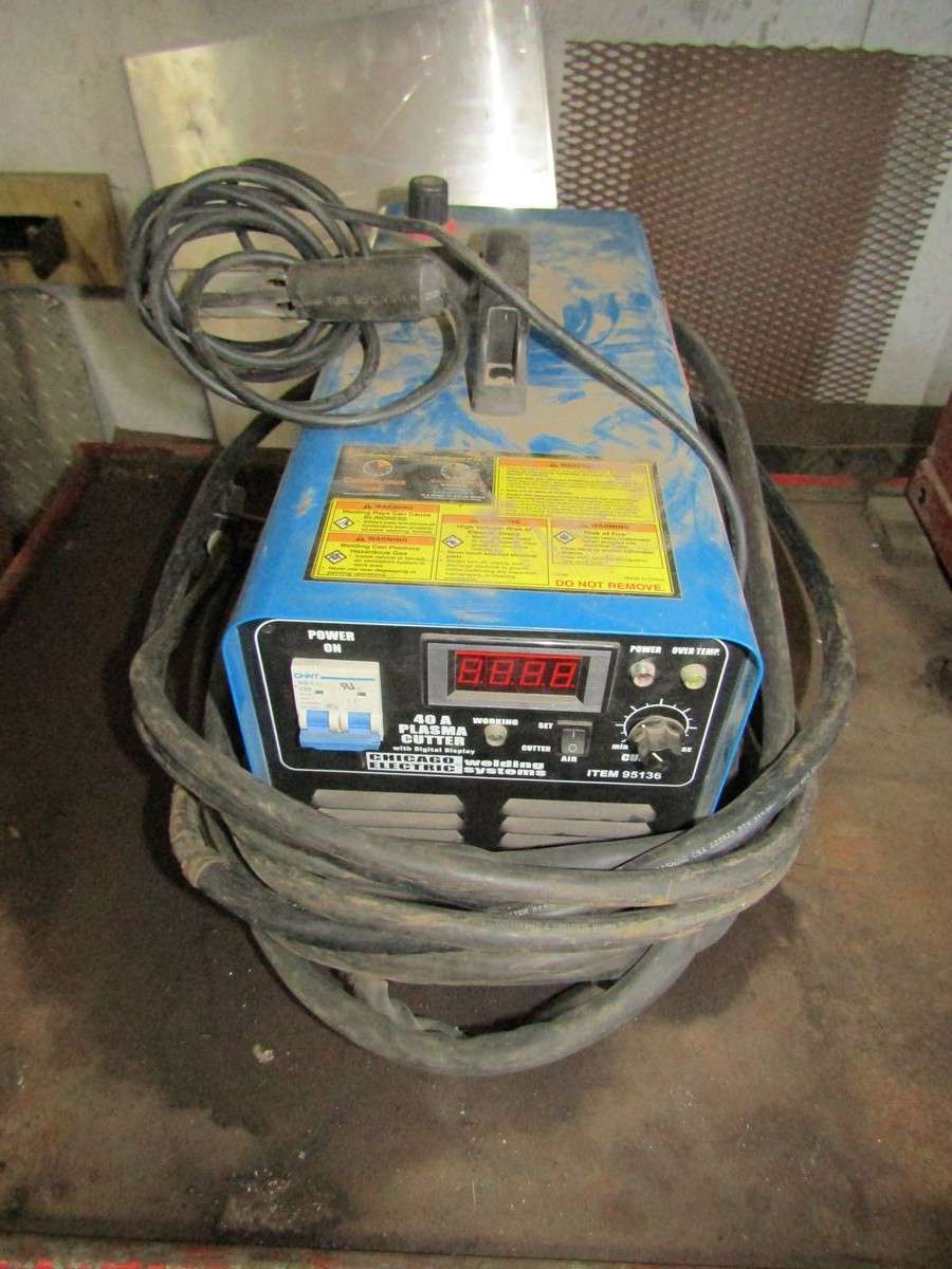 2006 Chicago Electric 95136 40A Plasma Cutter Output 15A/86V40A/96V
