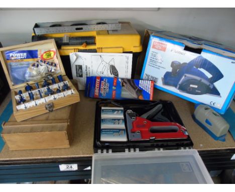 COLLECTION OF TOOLS