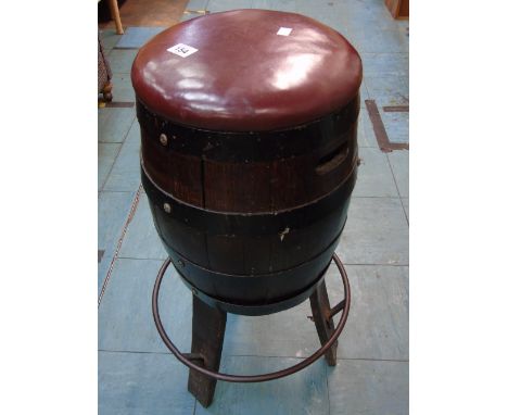 VINTAGE BARREL SEAT