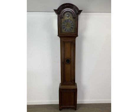 GEORGE II STYLE OAK LONGCASE CLOCK, EARLY / MID 20TH CENTURY with twin train eight day movement, the brass dial with silvered