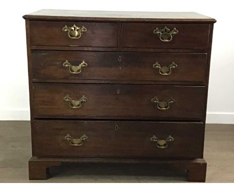 GEORGE III OAK CHEST OF DRAWERS, LATE 18TH / EARLY 19TH CENTURY with two short over three graduated long drawers, with brass 