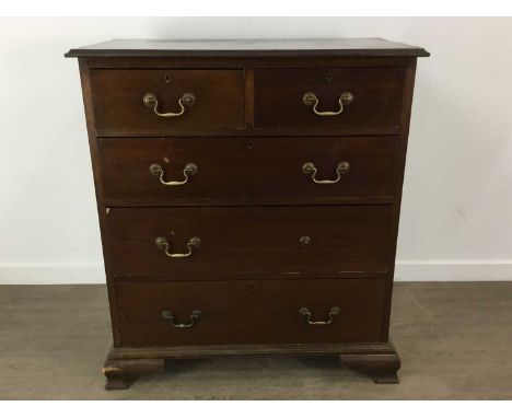 EDWARDIAN MAHOGANY CHEST OF DRAWERS, OF GEORGE III DESIGN with two short over three graduated long drawers, with brass swing 