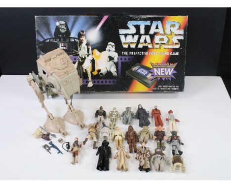 Star Wars - 18 original Star Wars figures to include Darth Vader, Luke Skywalker, Han Solo in trench coat, Lando Calrissian i