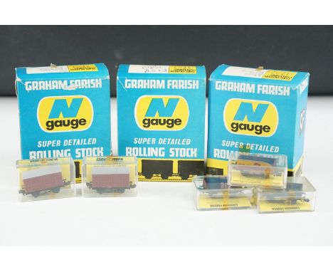 Three Graham Farish N gauge Super Detailed Rolling Stock retailers trade boxes to include 12 x Fish Van red (complete), 10 x 
