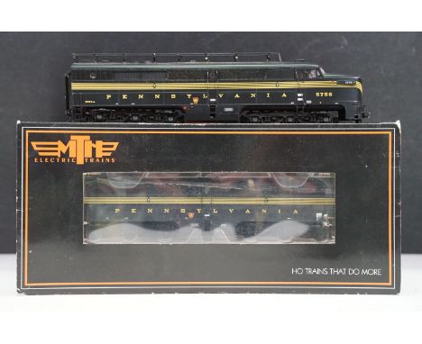 Boxed MTH Electric Trains HO gauge Diesel Engines Pennsylvania set to include 80-2215-1L Alco PA A Unit (missing box) and 80-
