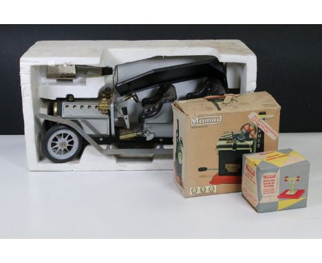 Steam Engine - Mamod steam Roadster model in silver, contained within polystyrene inner box showing damage, Mamod shows some 