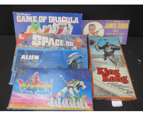 Six boxed 1970s / 1980s board games to include Waddingtons Game Of Dracula, Parker Voltron, Omnia Space: 1999, Spear's Games 