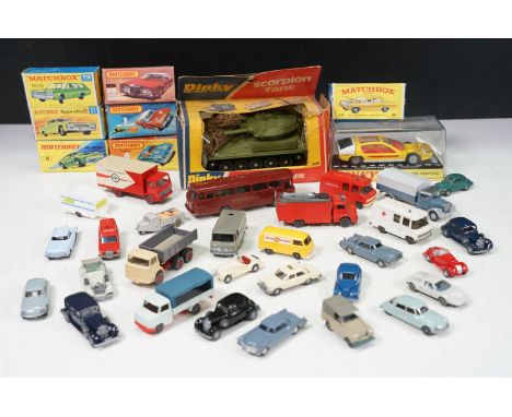 Seven boxed Matchbox 75 Series / Superfast diecast models to include 1 Didge Challenger in main body blue, 28 Lincoln Contine
