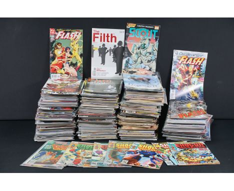 Comics – Around 400 Modern Age comics featuring DC, Vertigo, Marvel, etc to include Hell Blazer, Papa Midnite, Star Wars, Fan