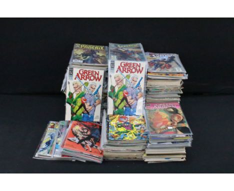 Comics - Around 650 Modern Age to Bronze Age comics to include Marvel, DC, Vertigo, Image etc featuring Justice League of Ame