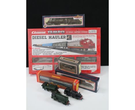 Boxed Carrera Tempo N gauge Diesel Hauler 38300 train set plus 4 x boxed OO gauge items of rolling stock (2 x Bachmann, 1 x H