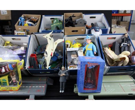 Large collection of circa 1990s onwards figures, toys and collectables to include Thunderbirds, Alien, The Crow, Marvel, Fant